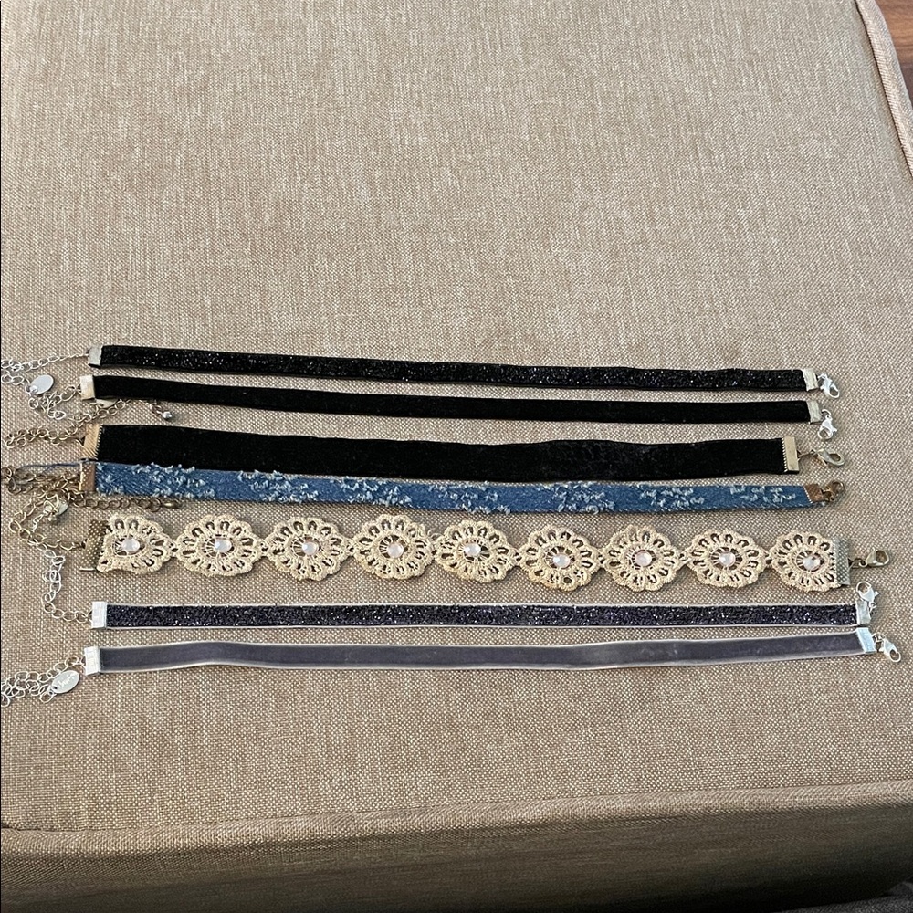 Charlotte Russe Black and Gold Choker Necklace Set